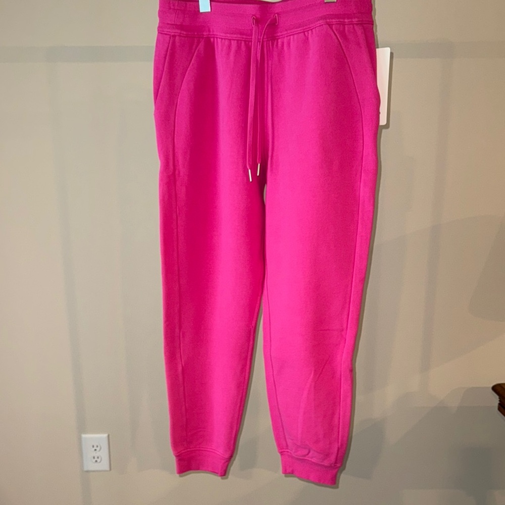 Lululemon Scuba HR Hot Pink Jogger Pants